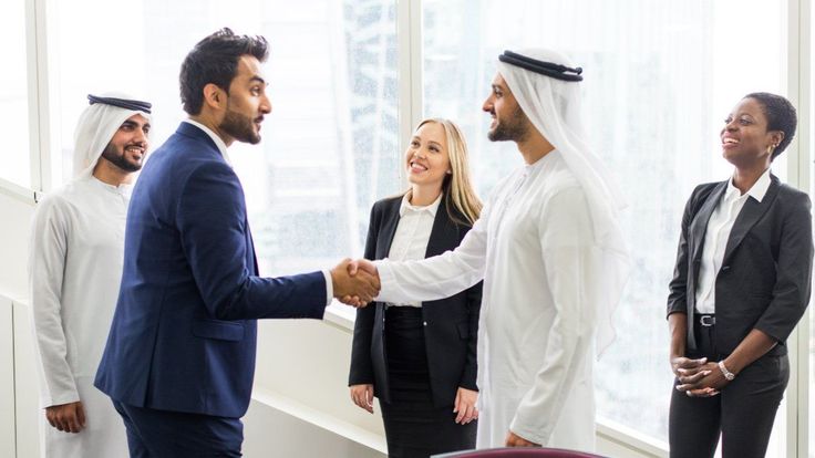 الجداول الذكية في المدارس الحديثة كيف تصنع بيئة تعليمية أكثر كفاءة وتنظيمًا ؟